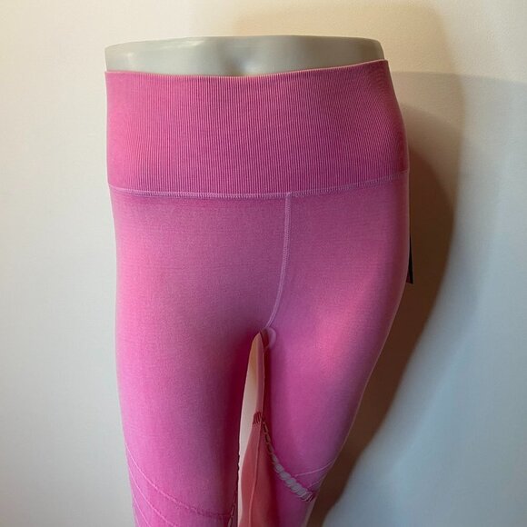 SOUL Women's Seamless Hot Pink Moto Leggings - Size Small - NWT $105.60 - Picture 2 of 5